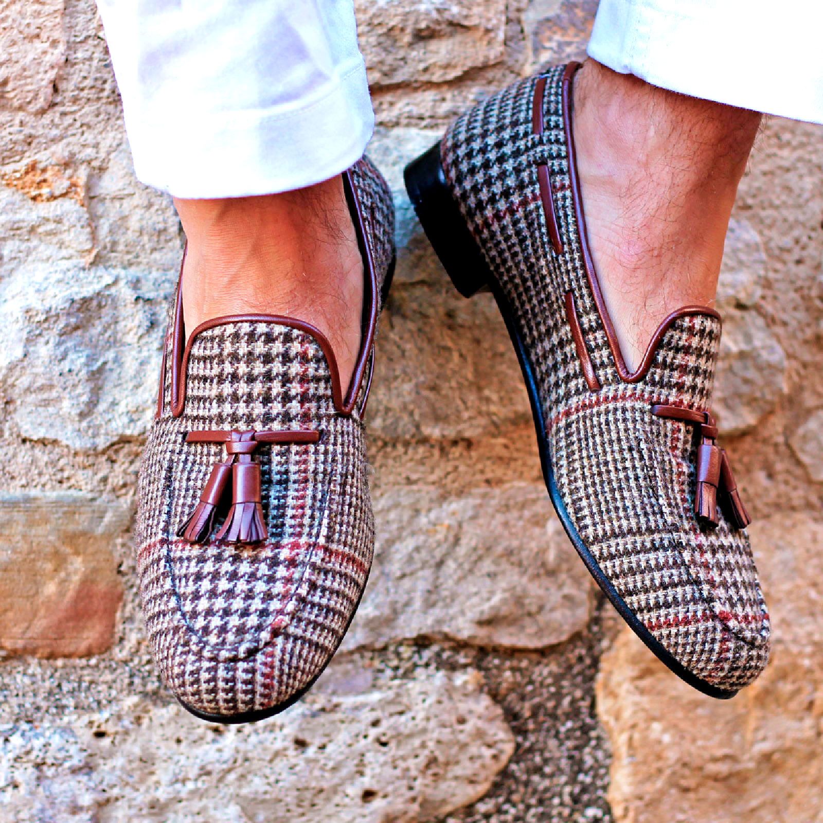Front view of model Lashawn, calf leather,sartorial Golf BespokeShoes